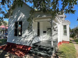 642 N Rile St, Bushnell, IL 61422