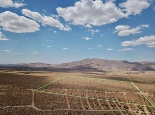 5 Joshua Rd, Apple Valley, CA 92308