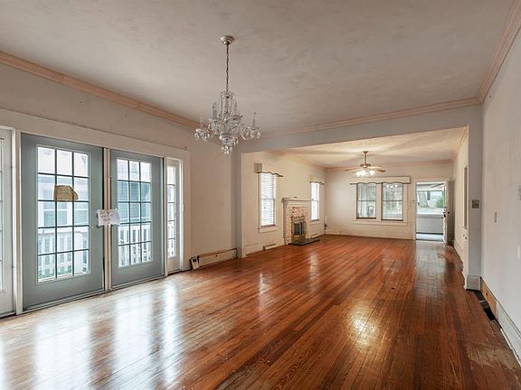5th image of 1116 W LINE STREET