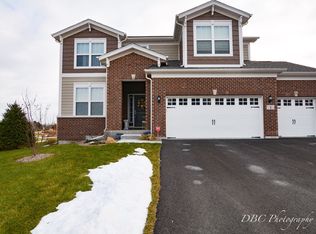 1 Andrew Ln, Hawthorn Woods, IL 60047