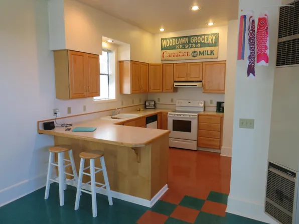 7420 Woodlawn Ave NE, Seattle, WA 98115