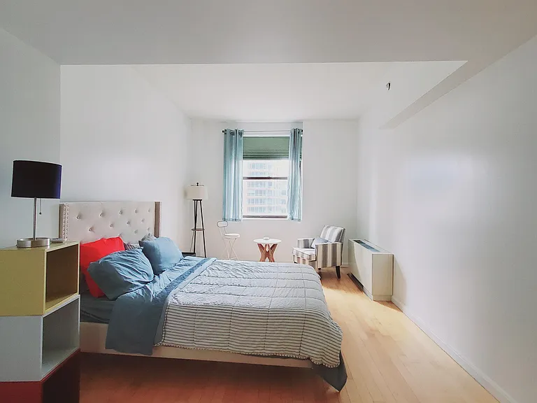 20 West St #11E — Photo 4