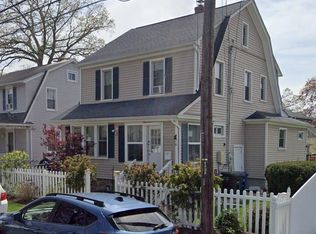 79 Oakwood St, Bridgeport, CT 06606