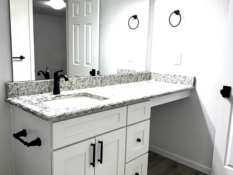6906 Argonne Forest Cv #A — Photo 10