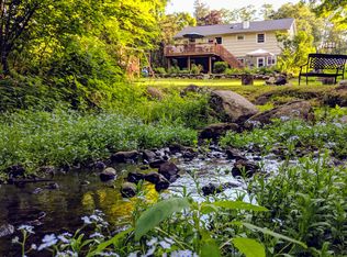 1754 Maxwell Ct, Yorktown Heights, NY 10598