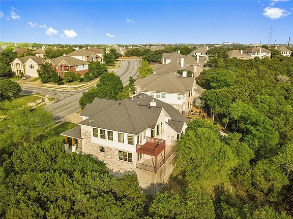 4th image of 6901 Chalk Hill Dr