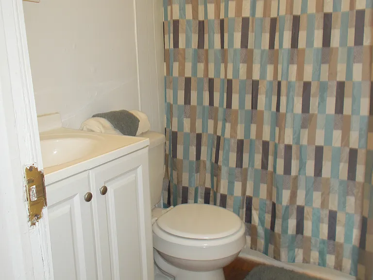49 Talbott St — Photo 9