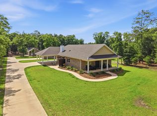 6004 Staff Rd, Crestview, FL 32536