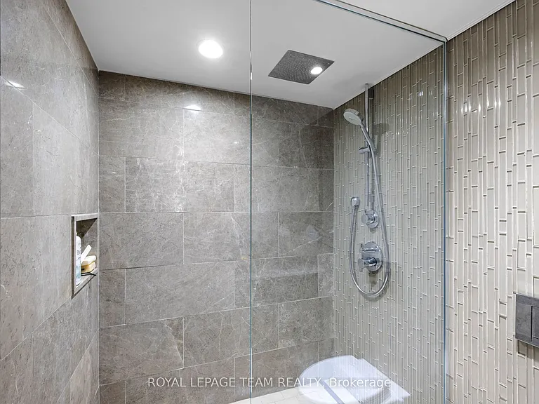 370 Dominion Ave #1102 — Photo 24