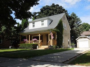 212 Orchard Rd, Kohler, WI 53044