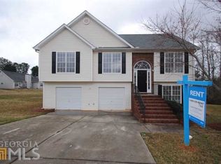 3604 Pointe Ct, Fairburn, GA 30213