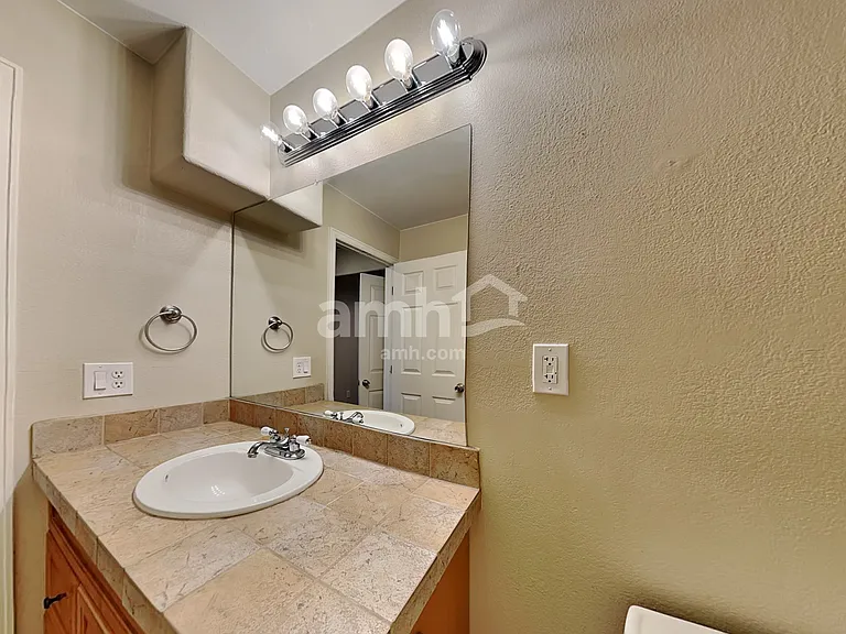 285 Octillo St — Photo 18