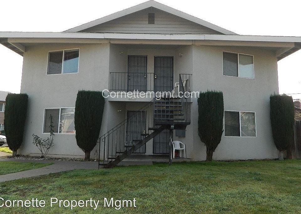 1st image of 2971 Portsmouth Dr APT 3