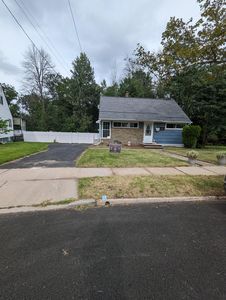 73 Independence Dr, Roselle, NJ, 07203