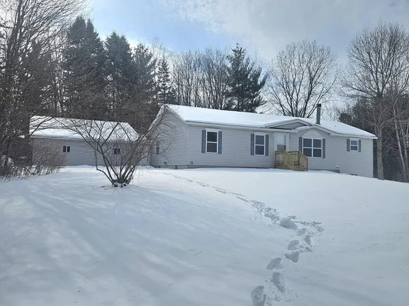 2580 22 Mile Rd NW, Kent City, MI 49330