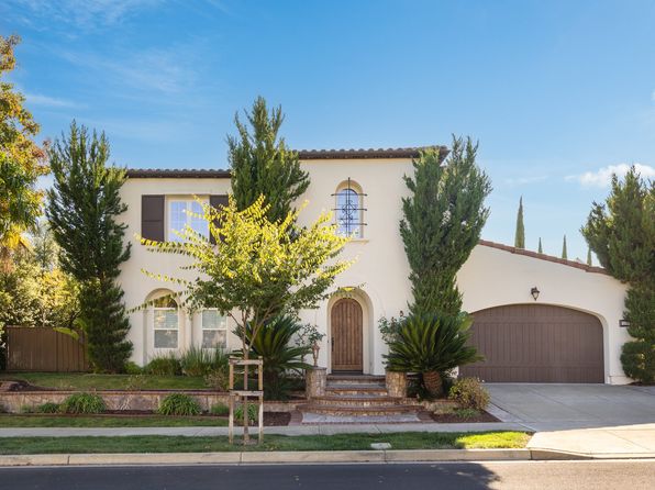 2240 Britannia Dr