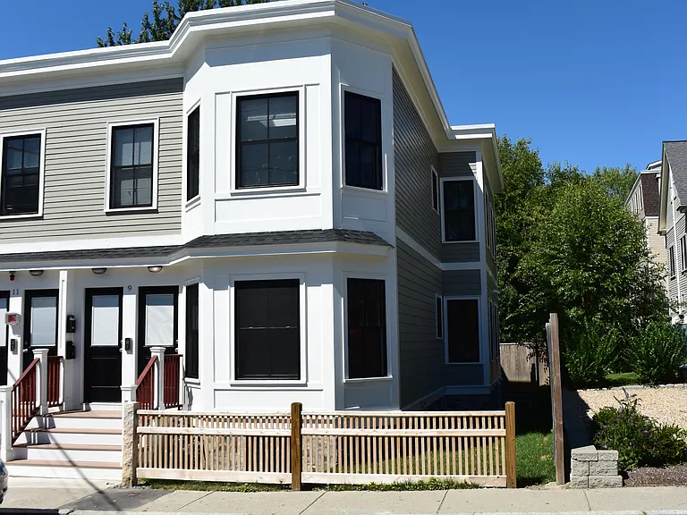 9 Sheridan St #1 — Photo 17