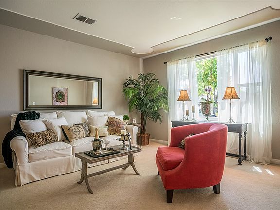 3rd image of 981 Normington Way