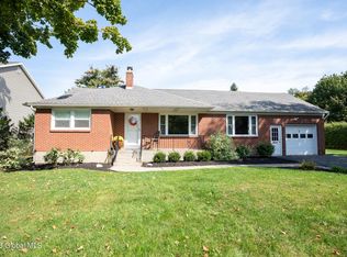 3 Malpass Rd, Albany, NY 12203