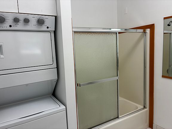Bathroom & Laundry