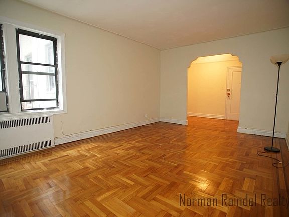2nd image of 1776 E 13th St APT 4E
