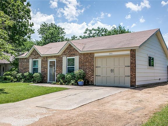 3rd image of 2416 McAdoo Ln