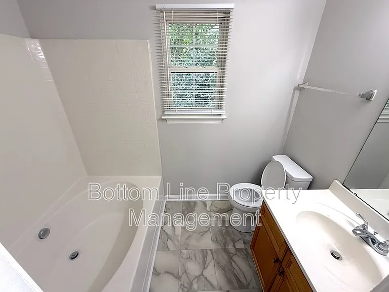5503 Windy Valley Dr — Photo 13