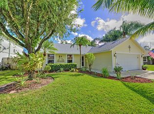 3942 SE Walnut Pl, Stuart, FL 34997