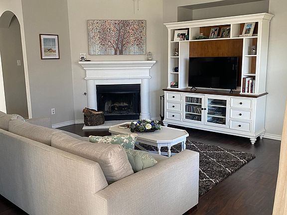 3rd image of 5113 Alpine Meadows Dr