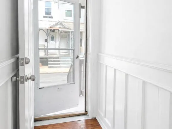 5650 Appletree St, Philadelphia, PA 19139