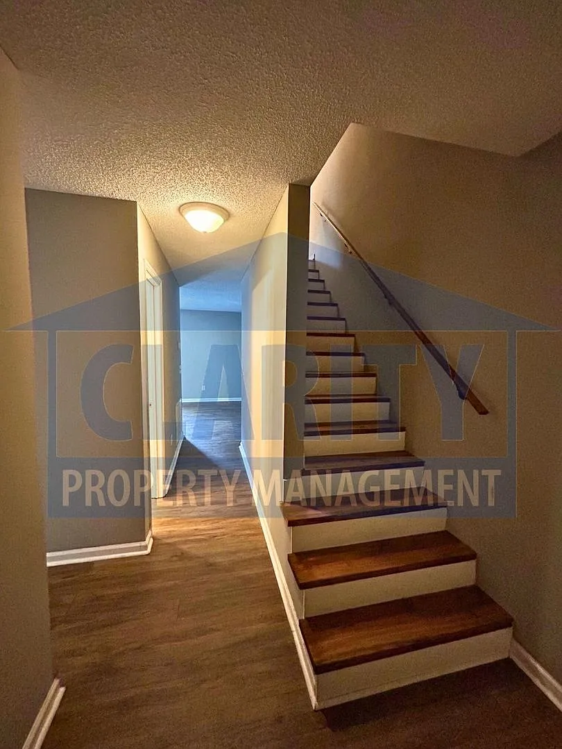 2191 Old Harrison Pike — Photo 4