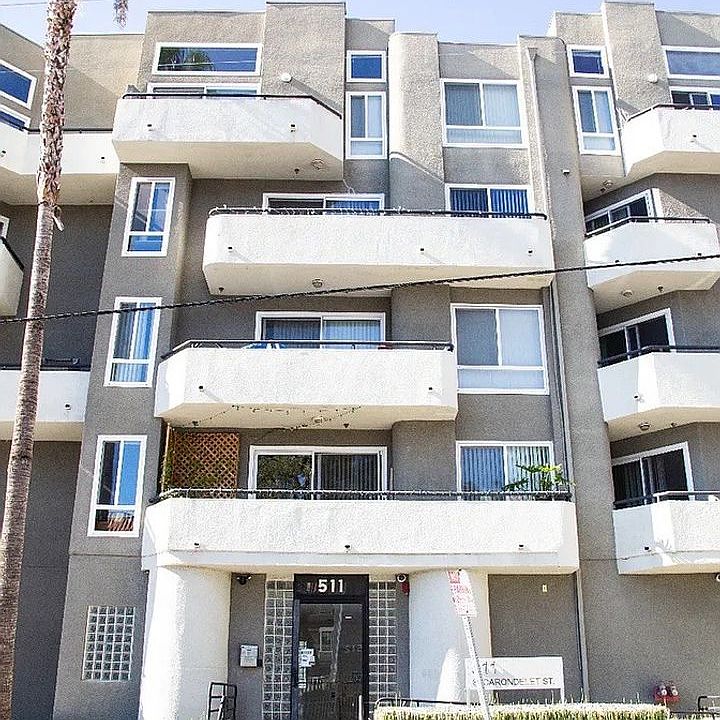 1st image of 511 S Carondelet St APT 406