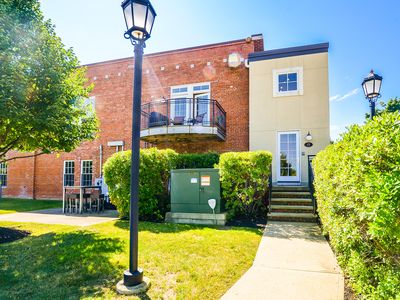 7482 Center St Unit 15, Mentor, OH, 44060