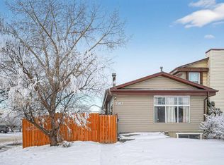 3503 E 42nd St NE, Calgary, AB T1Y 4S5