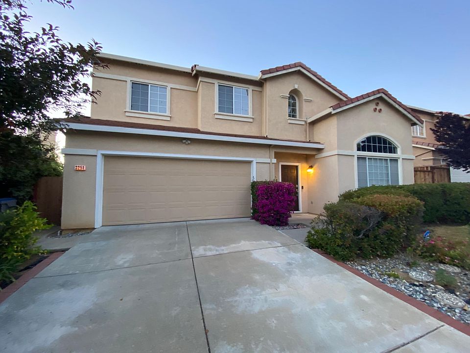 1st image of 3251 Pomerado Dr