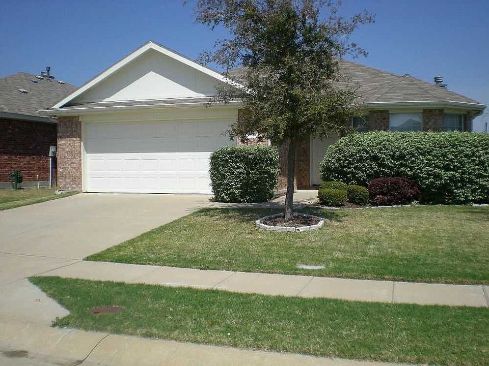 1st image of 9816 Fillmore Dr