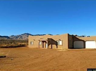 615 W Ivey Rd, Huachuca City, AZ 85616