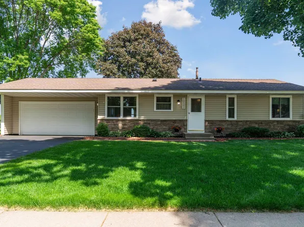 10502 Lancaster Ln N, Maple Grove, MN 55369