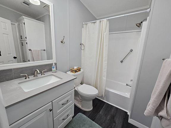 4th image of 9557 Cypress Tree Ln #276