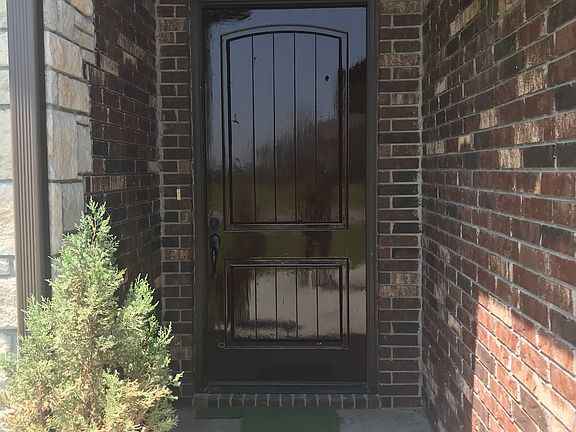 5th image of 407 E 498 Cir