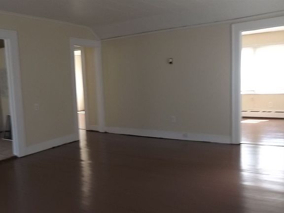 7397 FAUST 2ND FLR