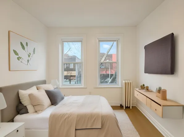 137 East 93rd Street image 5 of 11