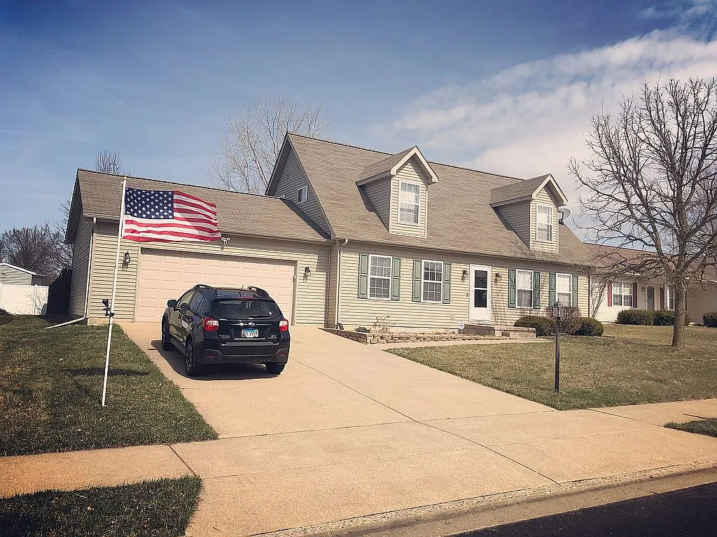 4711 Pendleton Pl photo 1