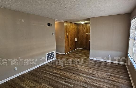 3rd image of 100 Marr Dr APT 30