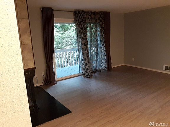 3rd image of 7501 Ruby Dr SW APT H206