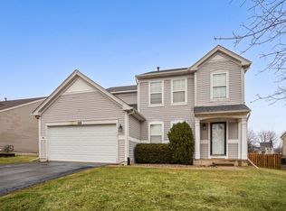 769 Chesterfield Ln, North Aurora, IL 60542