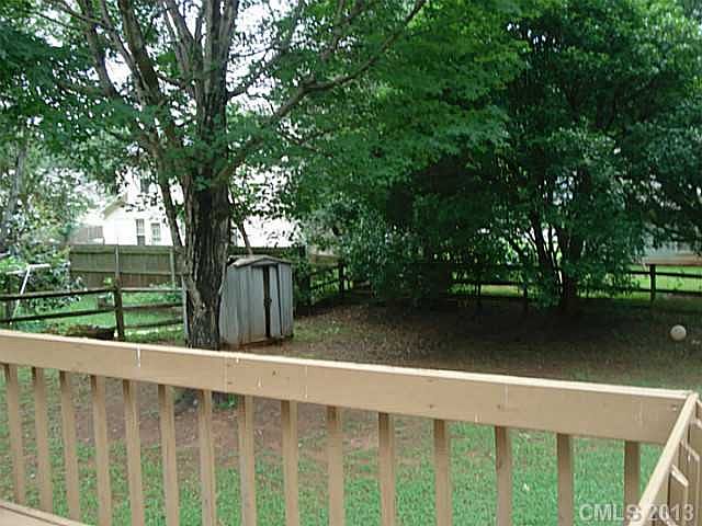 1st image of 6712 Heatherwood Ln