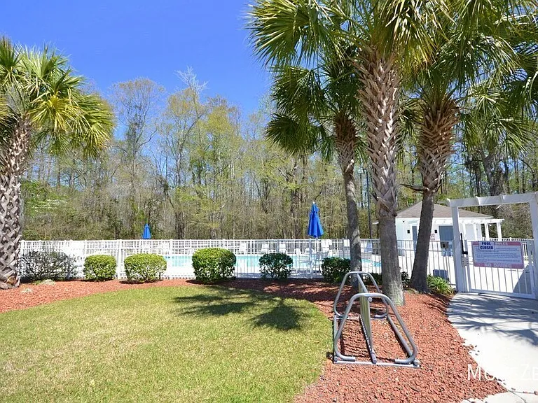 9409 Night Harbor Dr — Photo 10