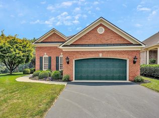 6542 Fairway Estates Dr, Roanoke, VA 24018