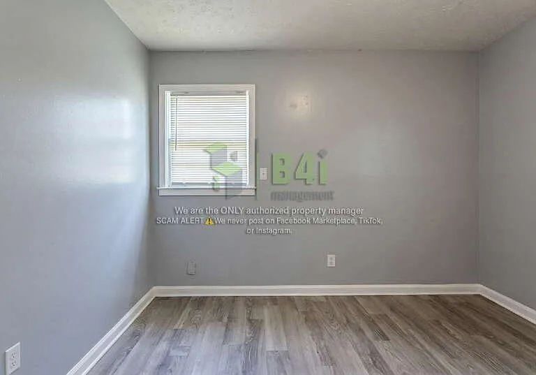 5421 Susan Ln — Photo 4